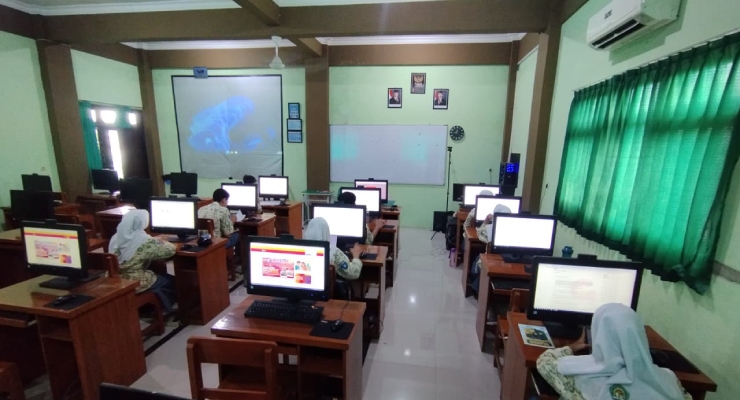 Pelaksanaan Try Out BK OSN-K SMA Se-Jawa Timur SMA Walisongo Gempol